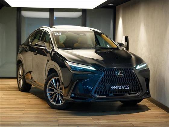 LEXUS NX 350h 2.5 16V VVT-I HYBRID LUXURY CVT AWD LEXUS NX 350h 2.5 16V VVT-I HYBRID LUXURY CVT AWD